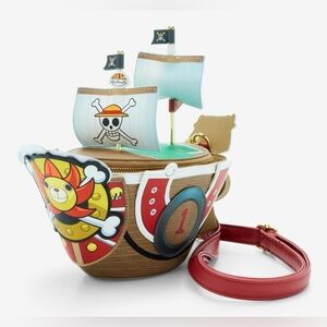 NWT One Piece thousand sunny figural crossbody bag